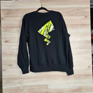 Pokemon UT Pikachu BlackCrew Neck Sweatshirt Pullover Mens Medium